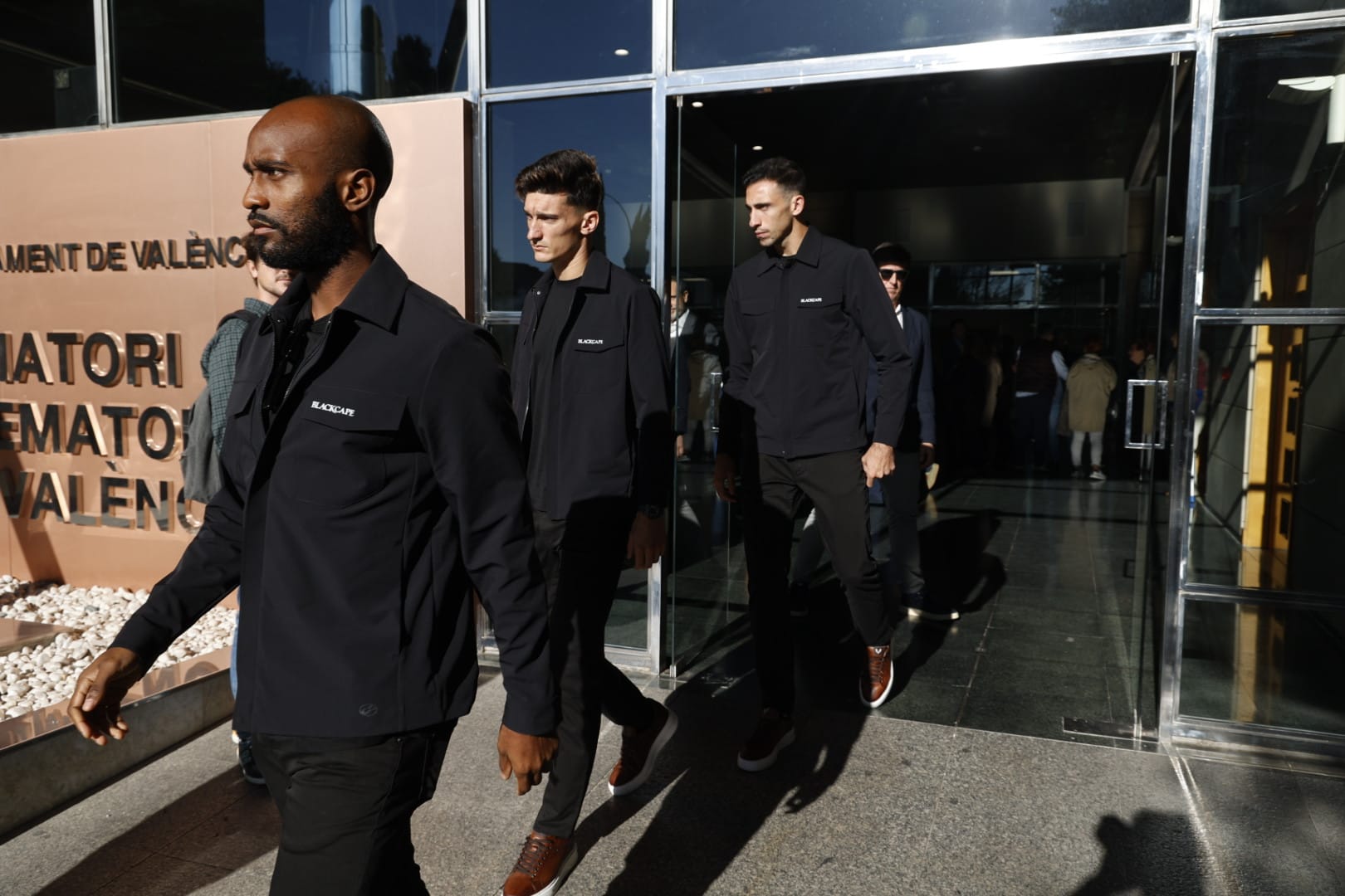 Fotos: el mundo del fútbol despide a Ochotorena en el tanatorio de Valencia