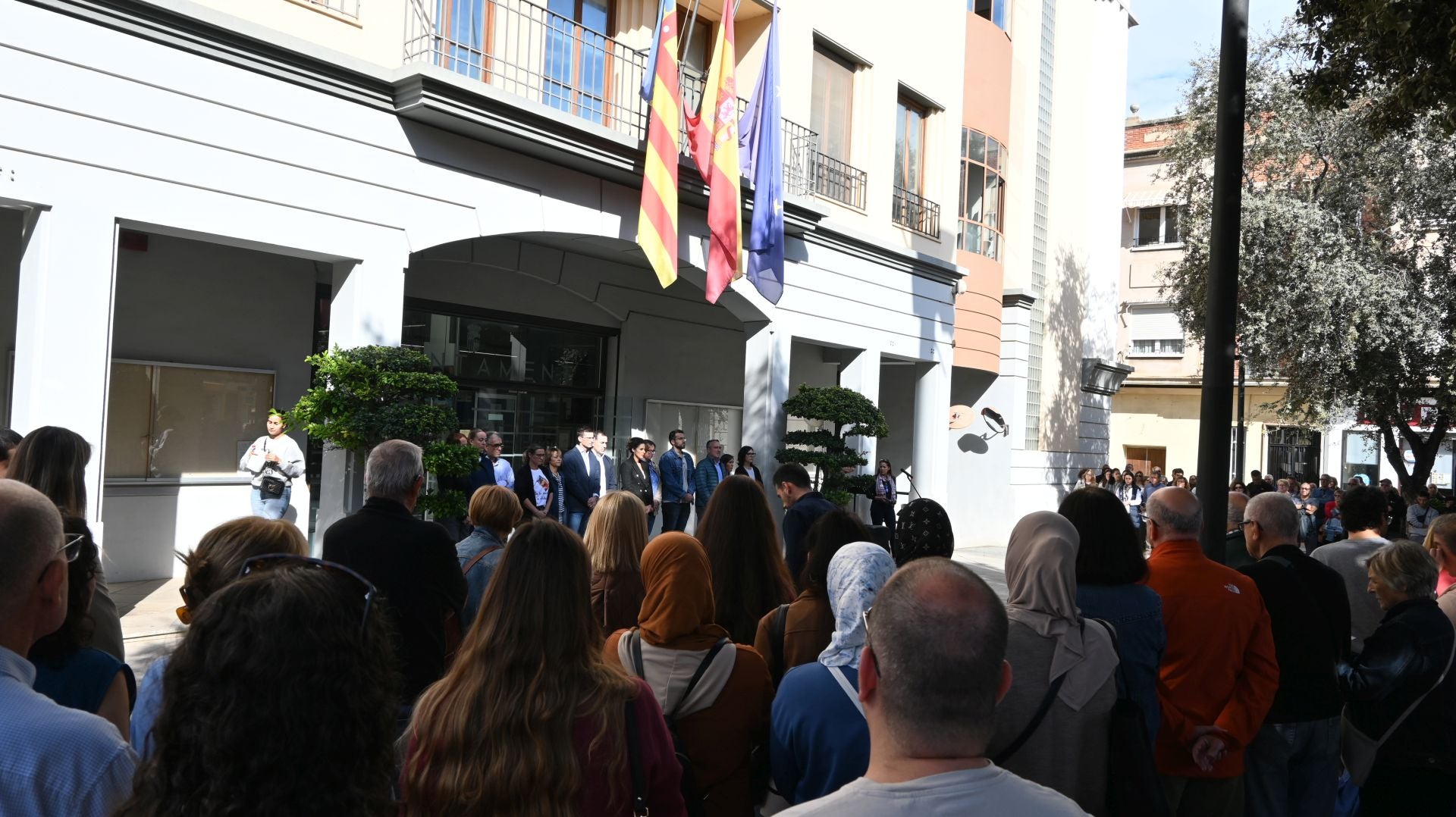 Minuto de silencio en Quart de Poblet.