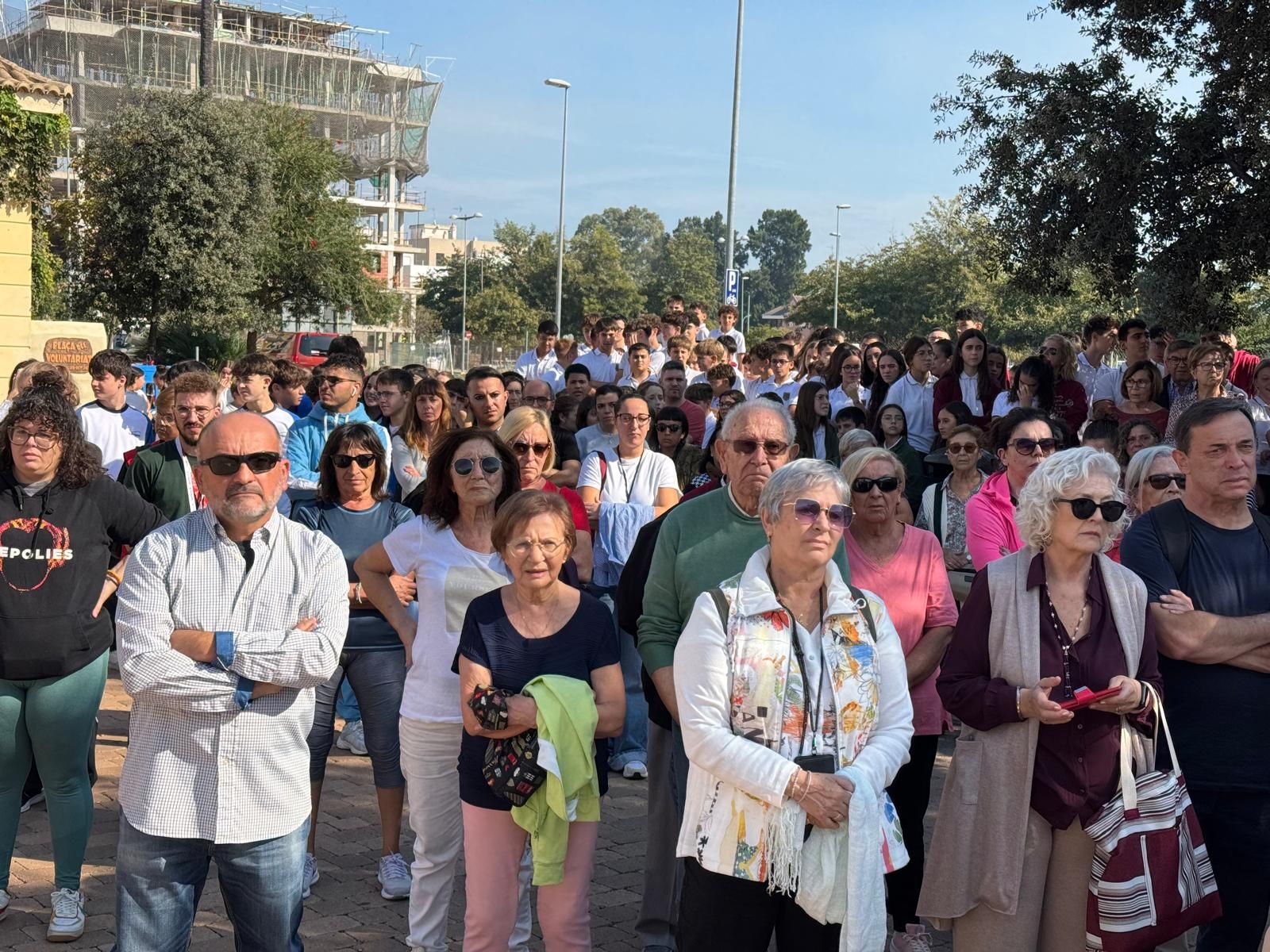 Minuto de silencio en Sueca.