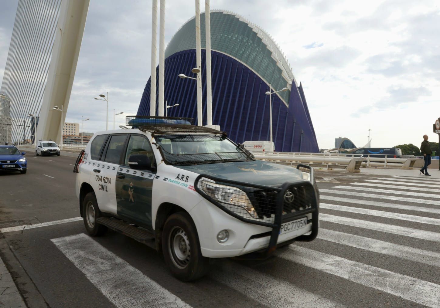 FOTOS | La Policía blinda la Ciudad de las Artes y las Ciencias