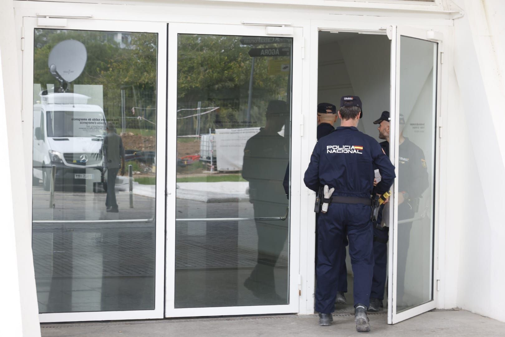 FOTOS | La Policía blinda la Ciudad de las Artes y las Ciencias
