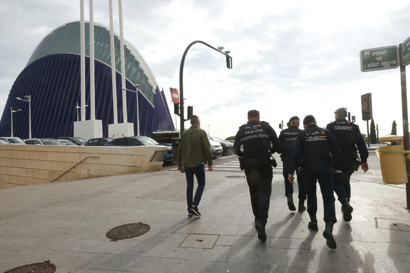 FOTOS | La Policía blinda la Ciudad de las Artes y las Ciencias