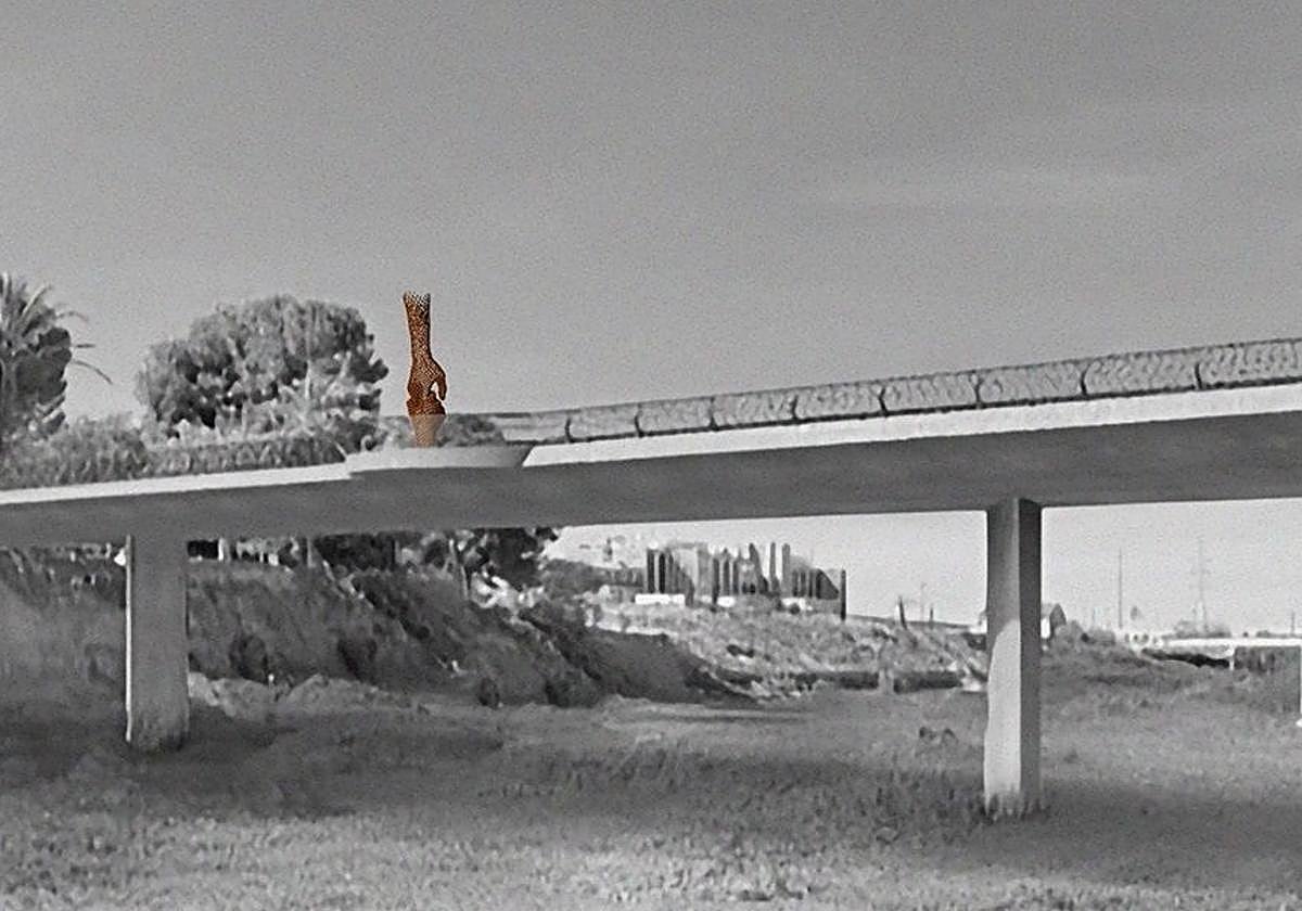 Escultura sobre el puente en Picanya.