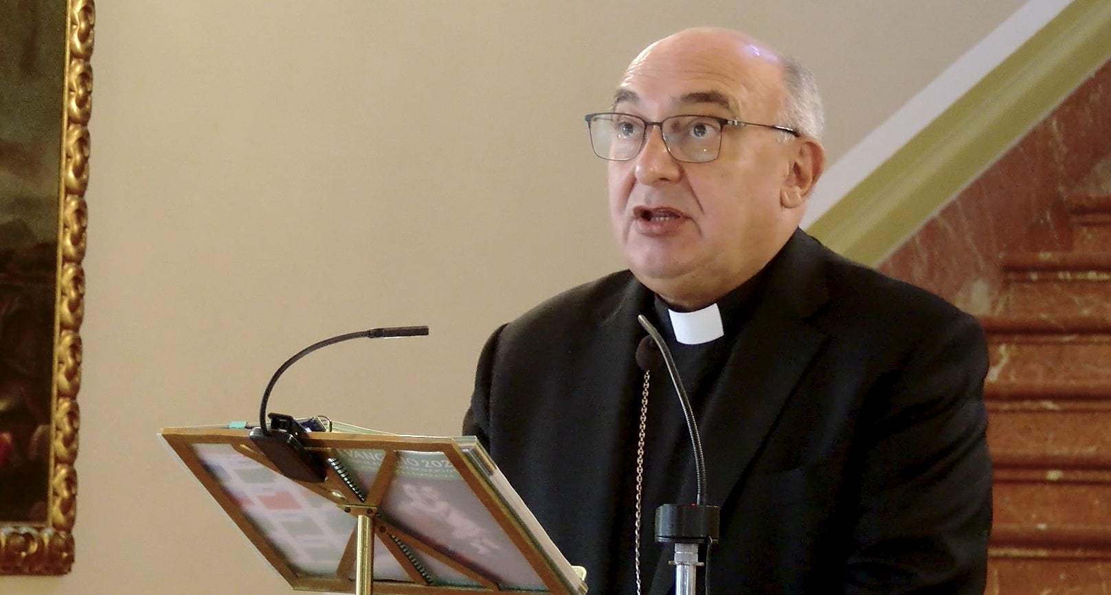 El arzobispo Enrique Bernavent, durante sus palabras en el aniversario de la dana.