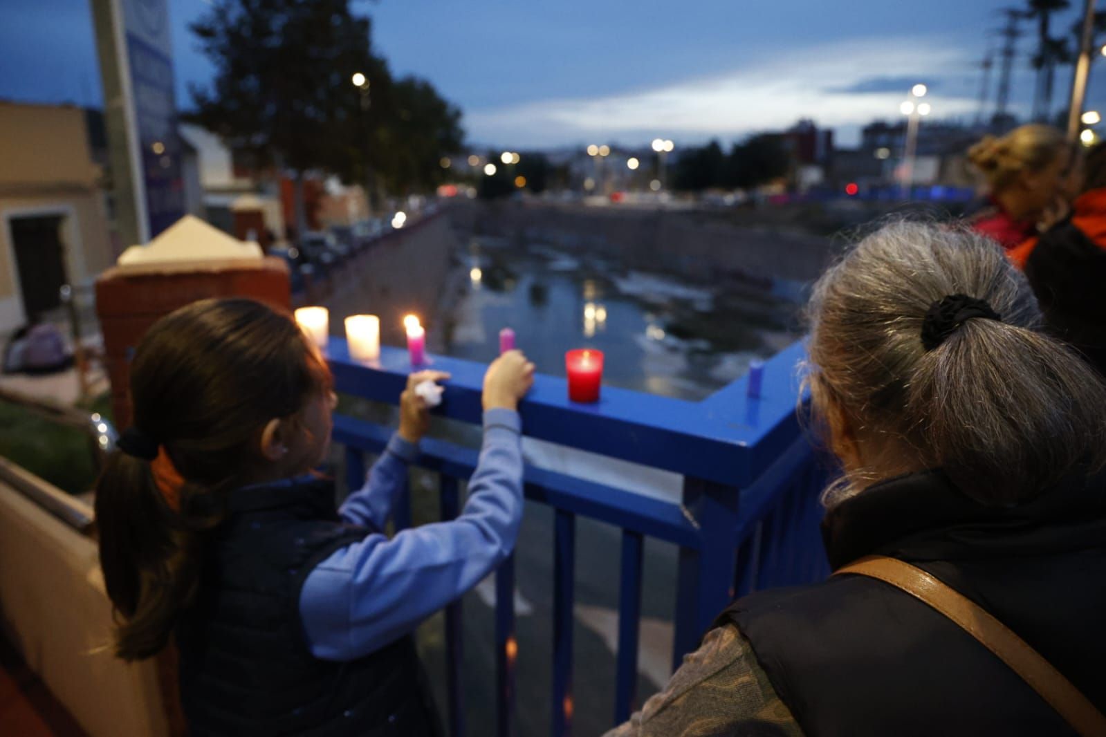 FOTOS | Homenaje en Catarroja a las víctimas de la dana en el primer aniversario de la catástrofe