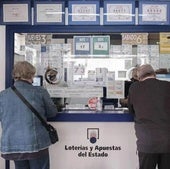 Jugadores de Loterías y Apuestas del Estado en una imagen de archivo.