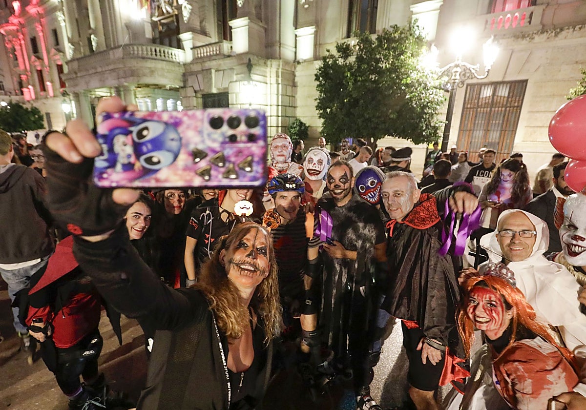 Celebración de una noche de Halloween, en Valencia.
