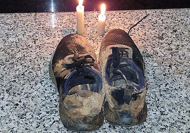 Altar improvisado por las víctimas de la dana.