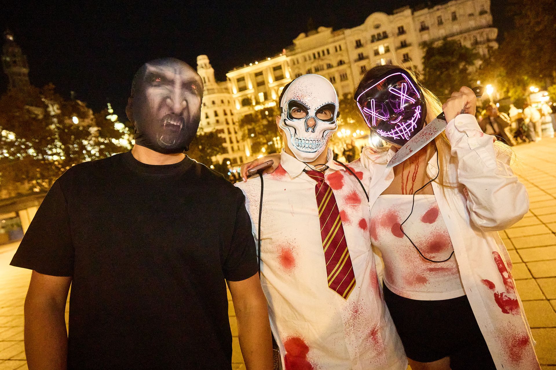 Valencia disfruta de Halloween en la noche más terrorífica del año