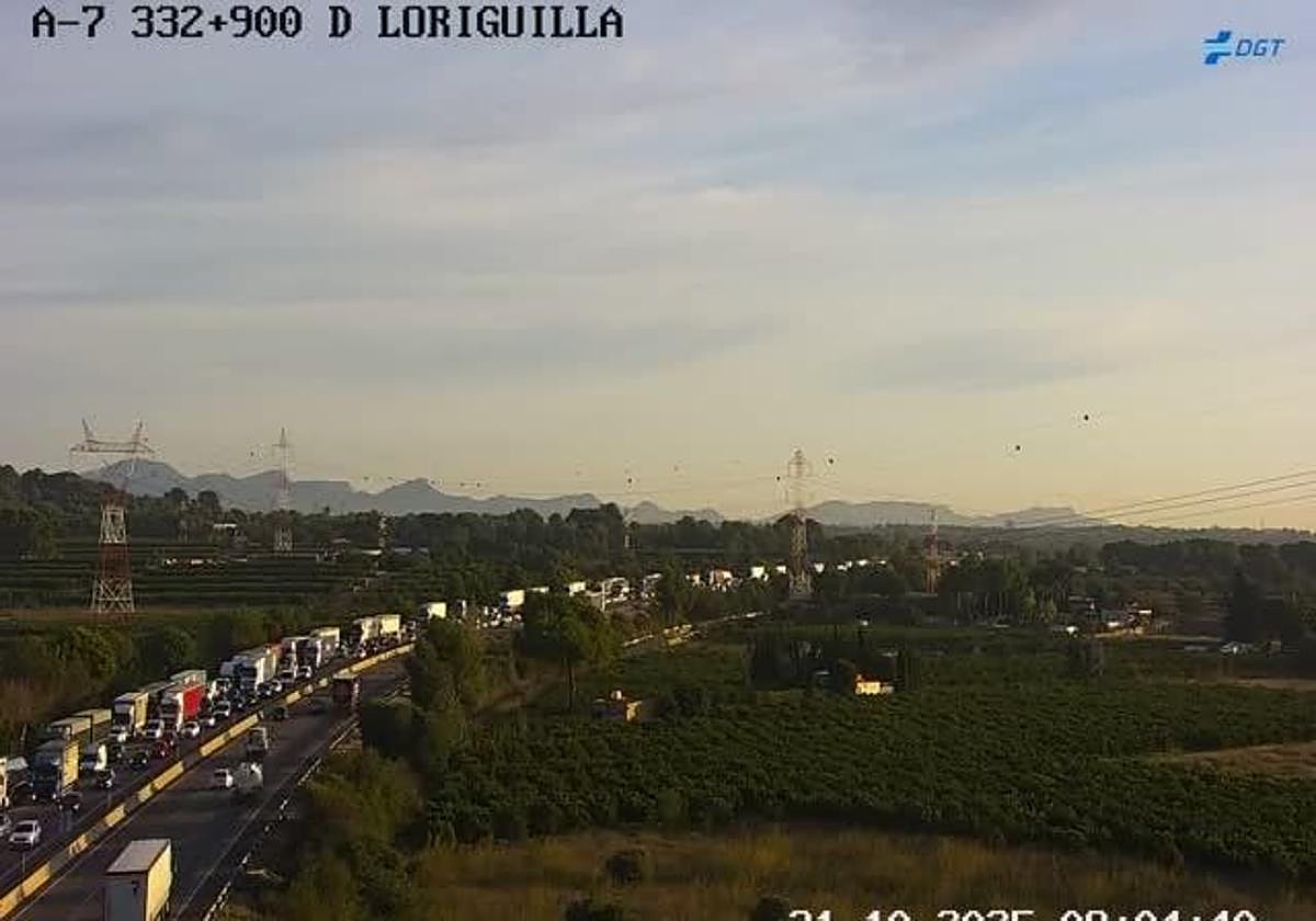 Atascos en la A-7 este viernes.