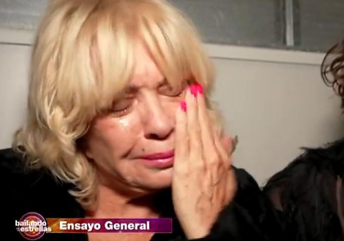 Bárbara Rey, en el momento en el que se lesiona.