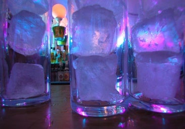 Un hombre droga y agrede a otro varón en Valencia para robarle tras quedar por una app de citas