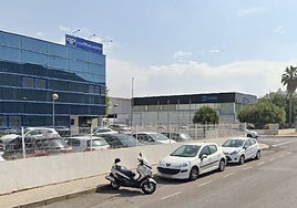 Otra nave de perfumes asaltada por la banda del extintor, esta vez en Riba-roja del Túria.