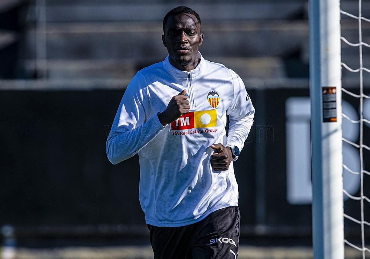Mouctar Diakhaby, en el entrenamiento de este lunes.