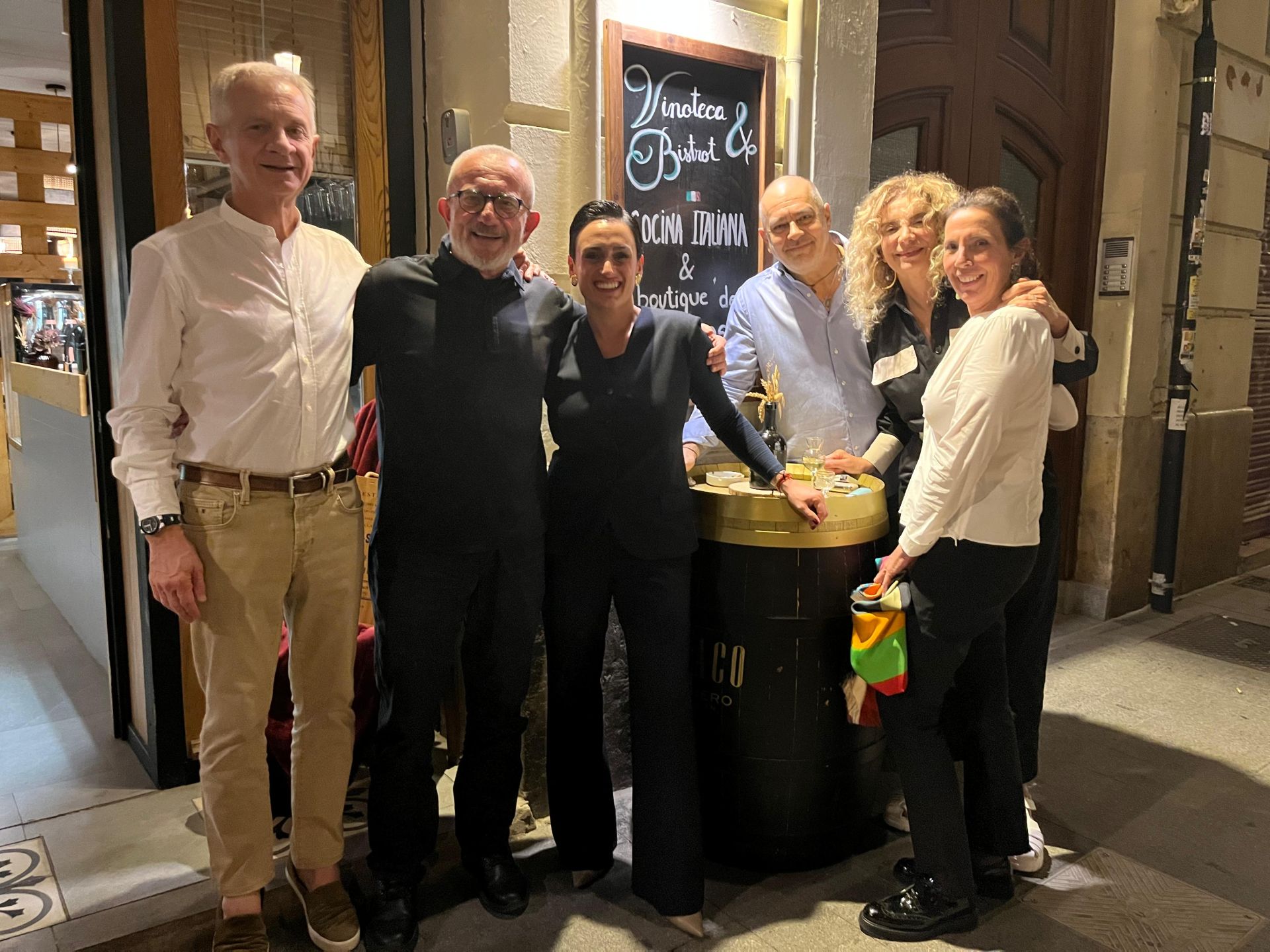 Participantes en la cata de caviar en La Patrona.