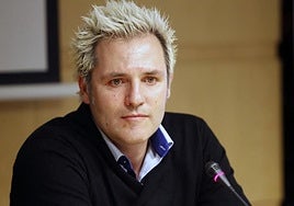 Santiago Cañizares.