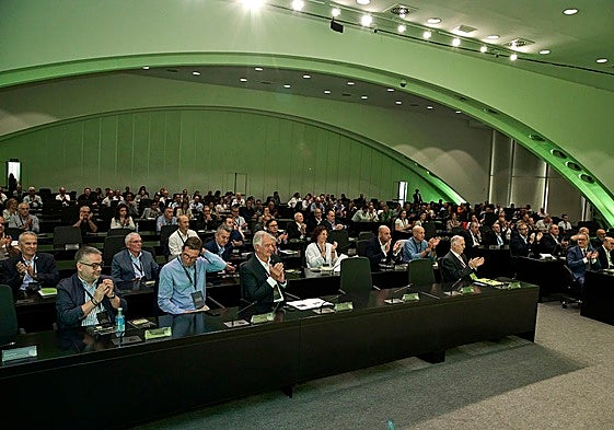 El encuentro reunió a profesionales y expertos del sector.