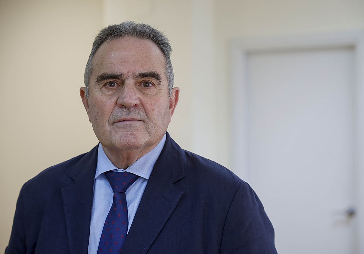 El teniente general regresa a su situación de retiro tras casi un año en el Gobierno valenciano.