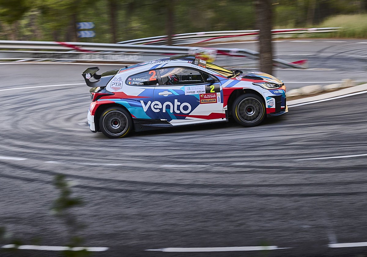 El coche de Andreas Mikkelsen, poleman de la carrera