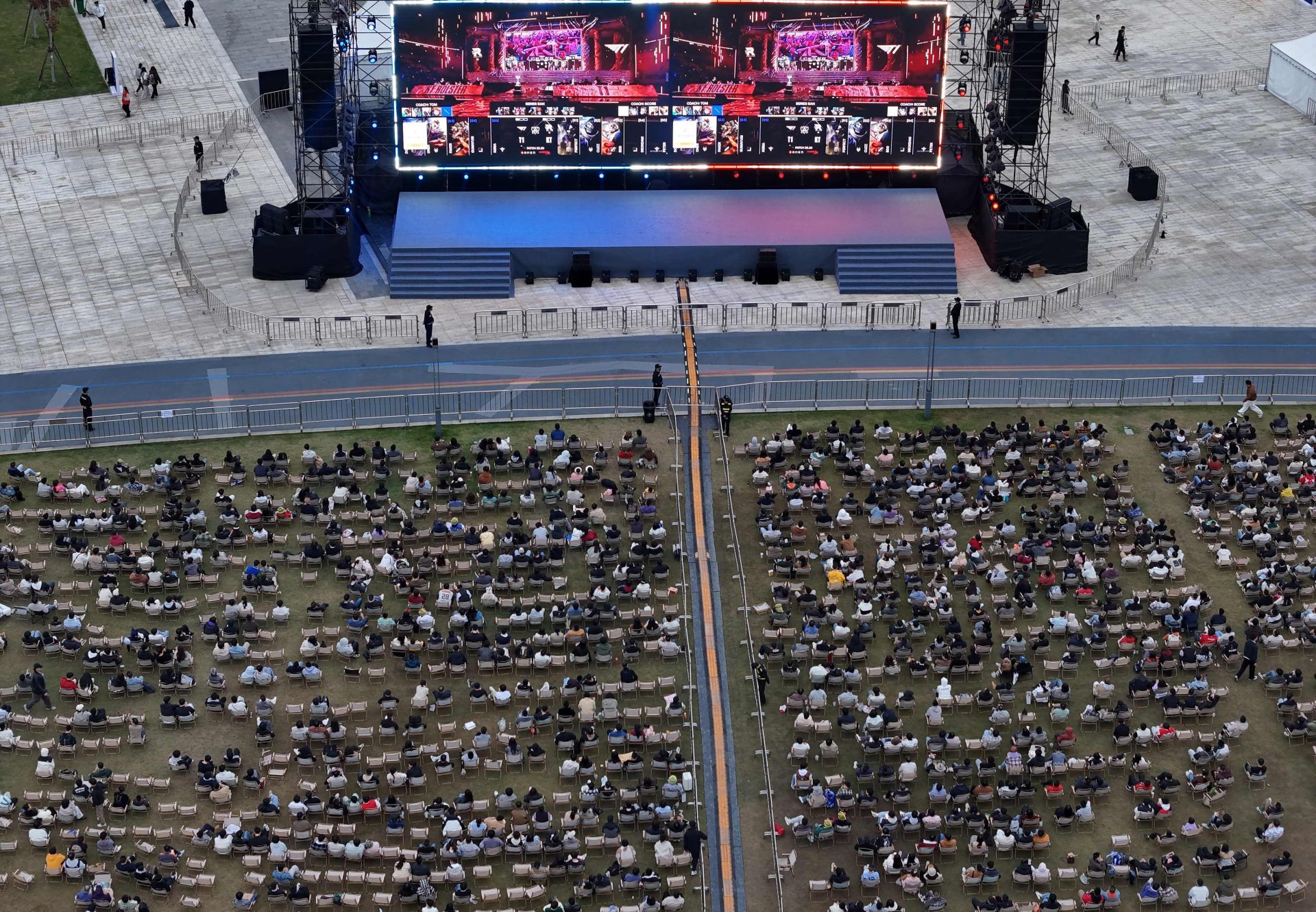 FOTOS | Así es la gran final mundial de LoL 2025