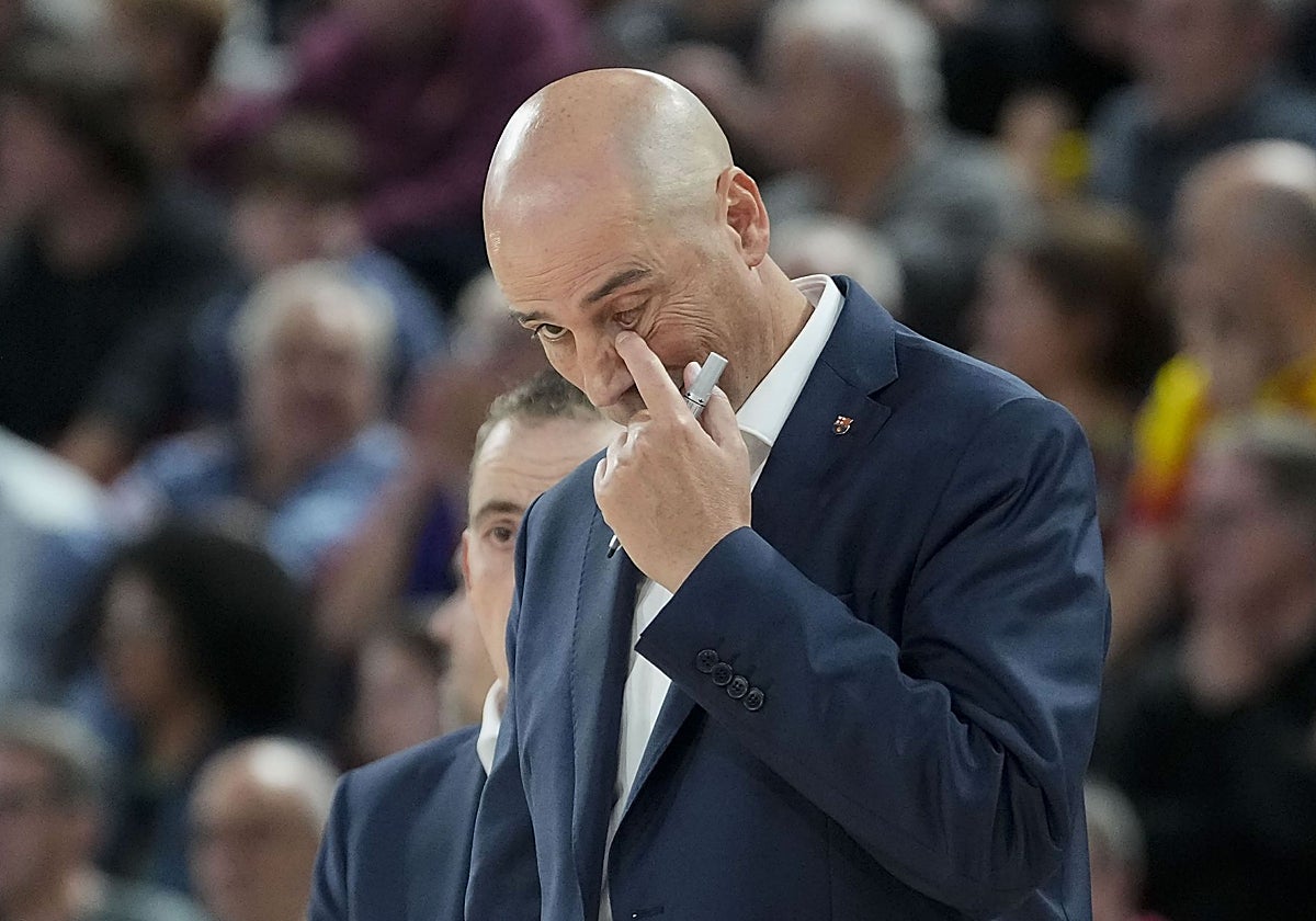 Joan Peñarroya, en el último partido que dirigió al Barça.