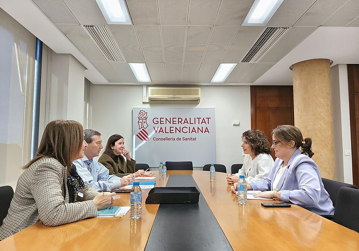 Reunión este lunes entre Marciano Gómez y Cristina Morta.