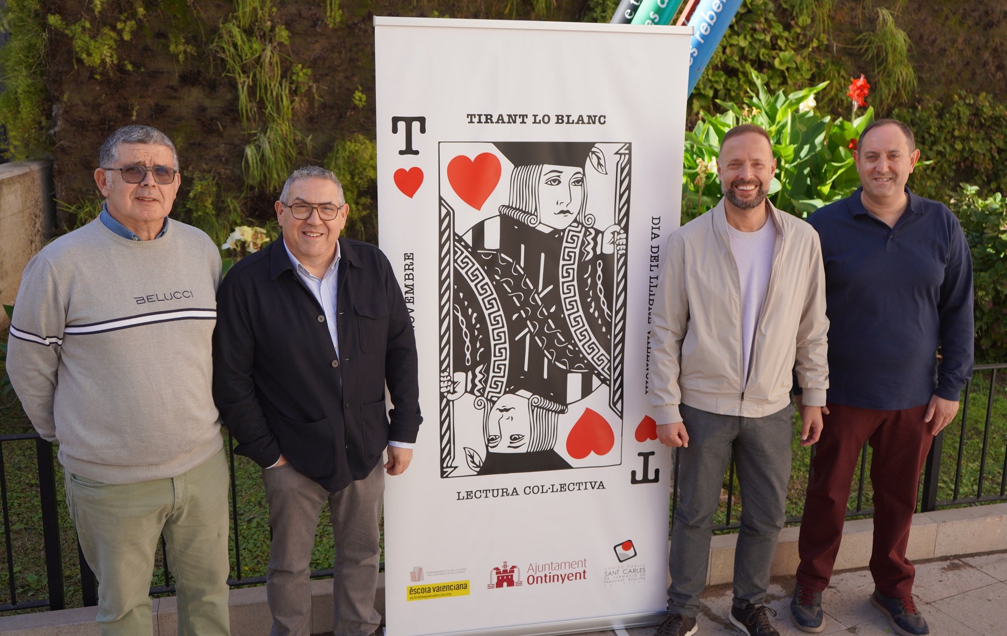 Presentación de la actividad de lectura colectiva del libro en valencià más conocido.