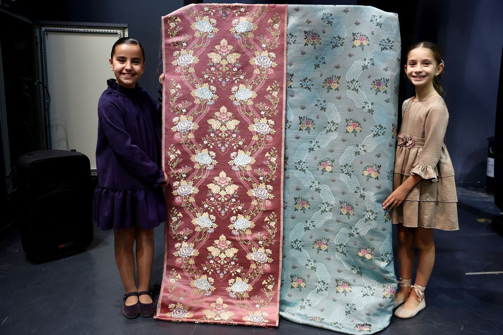 Las telas de los trajes de la corte de honor infantil de las Fallas 2026