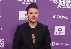 El cantante Dani Martín durante el photocall previo a la entrega de Los40 Music Awards Santander 2025.