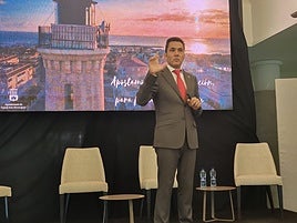 El alcalde de Canet d'en Berenguer.