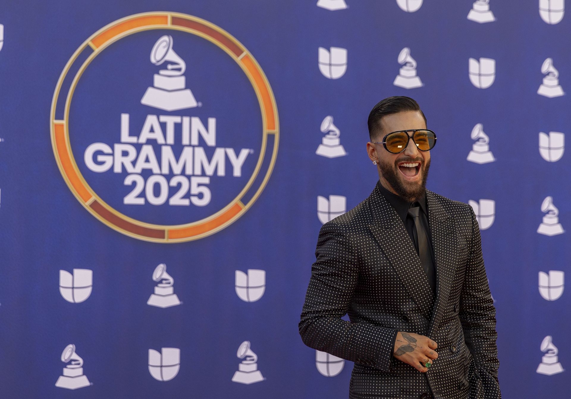 Los looks más impactantes de la alfombra roja de los Latin Grammy 2025