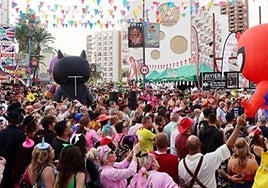 Celebración Fancy Dress Party.