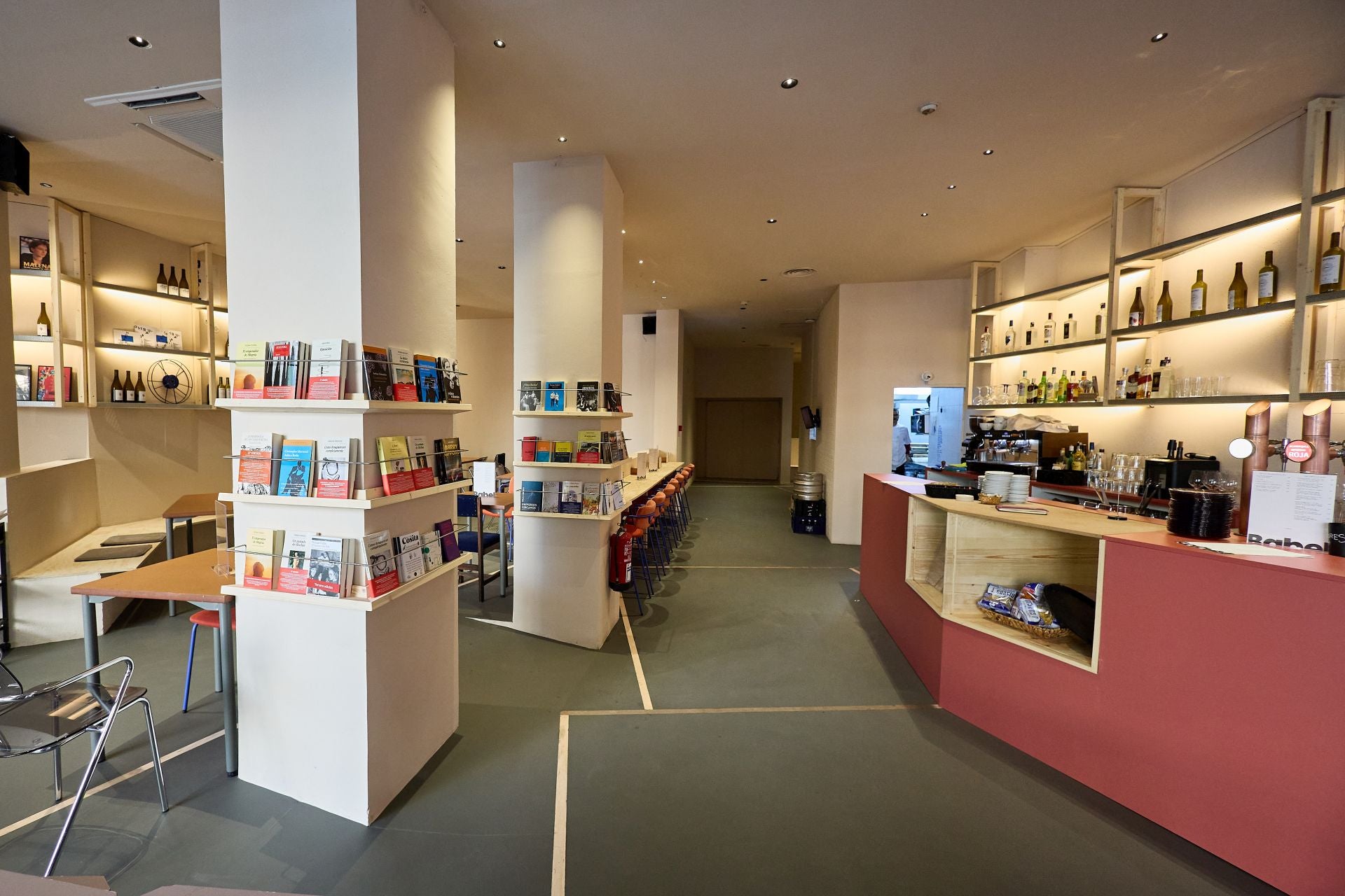 Fotos del recién reformado cine Babel de Valencia