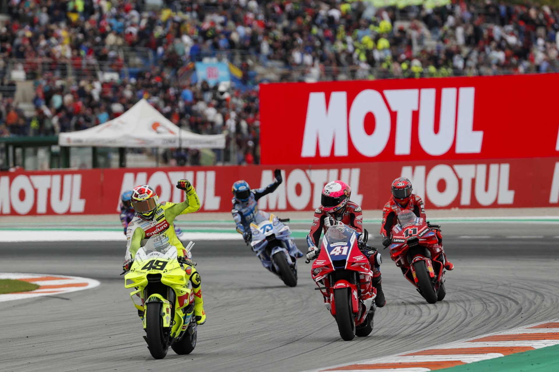 Segunda jornada de entrenamientos del Gran Premio de la Comunitat Valencia de MotoGP