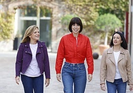 Fotos del acto público del PSPV para exigir la convocatoria de elecciones en la Comunitat Valenciana