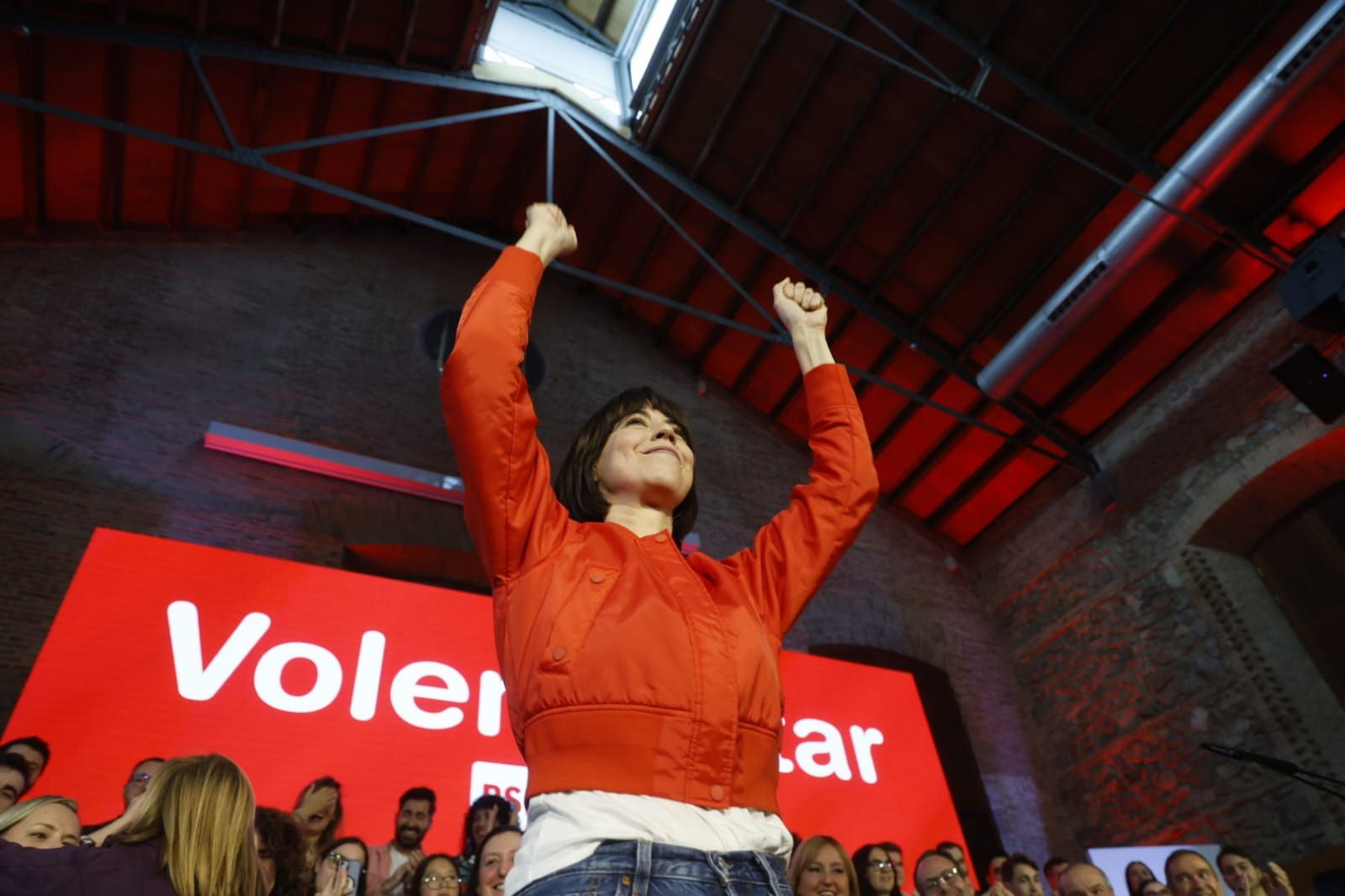 Fotos del acto público del PSPV para exigir la convocatoria de elecciones en la Comunitat Valenciana