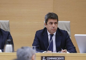 Mazón: «No recibí ningún WhatsApp de Pradas durante la comida en El Ventorro»