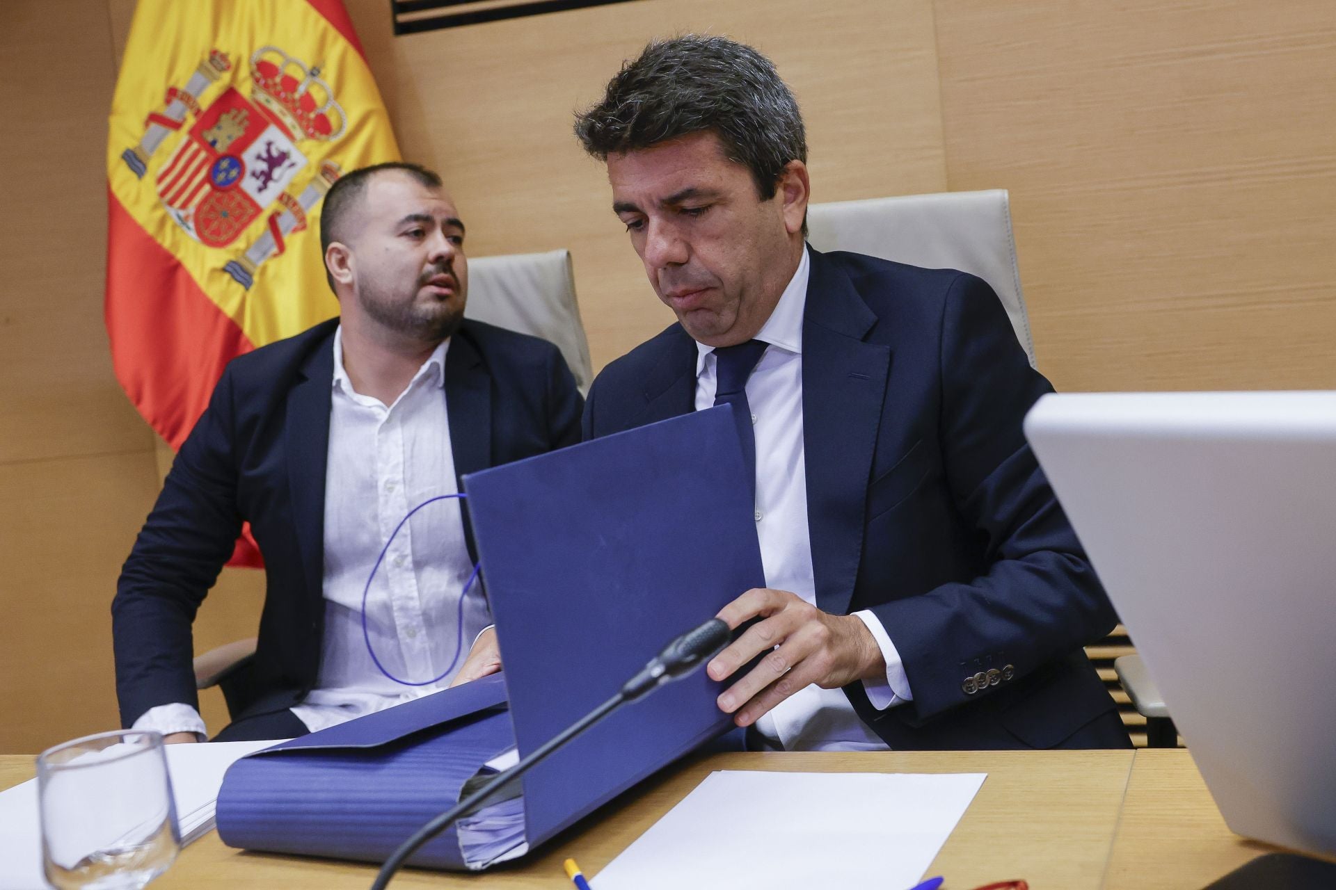 Fotos de la comparecencia de Mazón en el Congreso