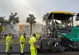 Trabajos de asfaltado.