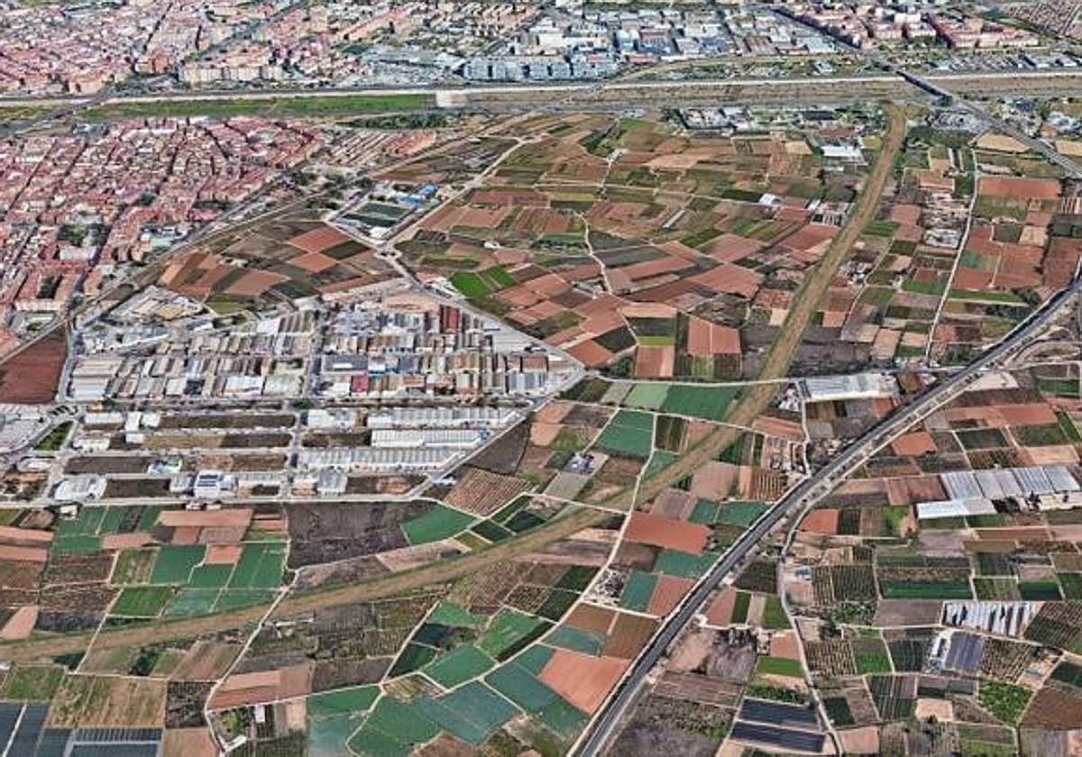 Recreación virtual del canal a cielo abierto pasando por el sur de Xirivella con el nuevo cauce al fondo.