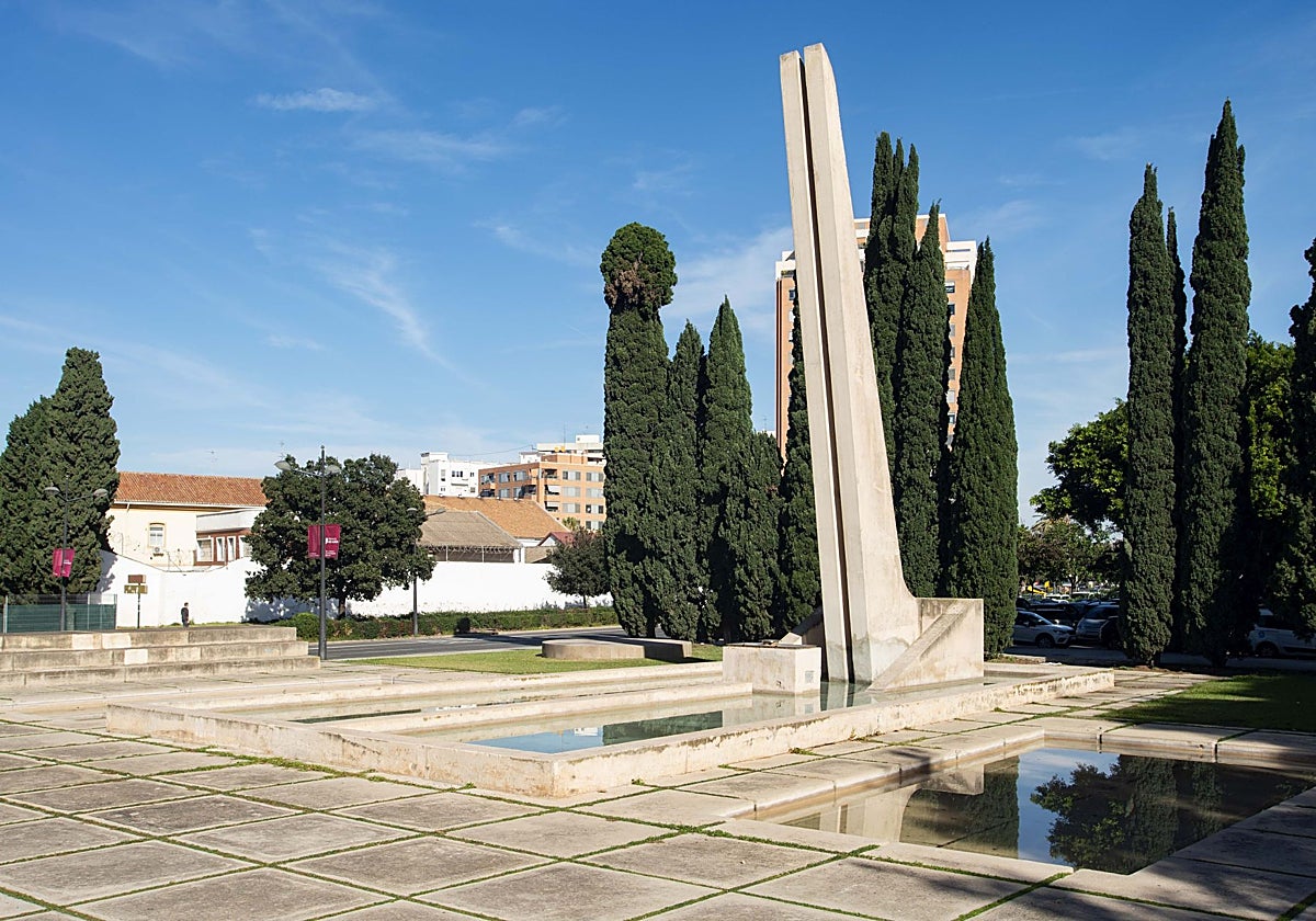 Monumento de la Plaza de las víctimas de la dana que se va a rehabilitar y donde se incluirá el nombre de los fallecidos en riadas.