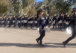 Nueva agente de la Policía Local, Lucía Lázaro, que será mamá en dos meses.