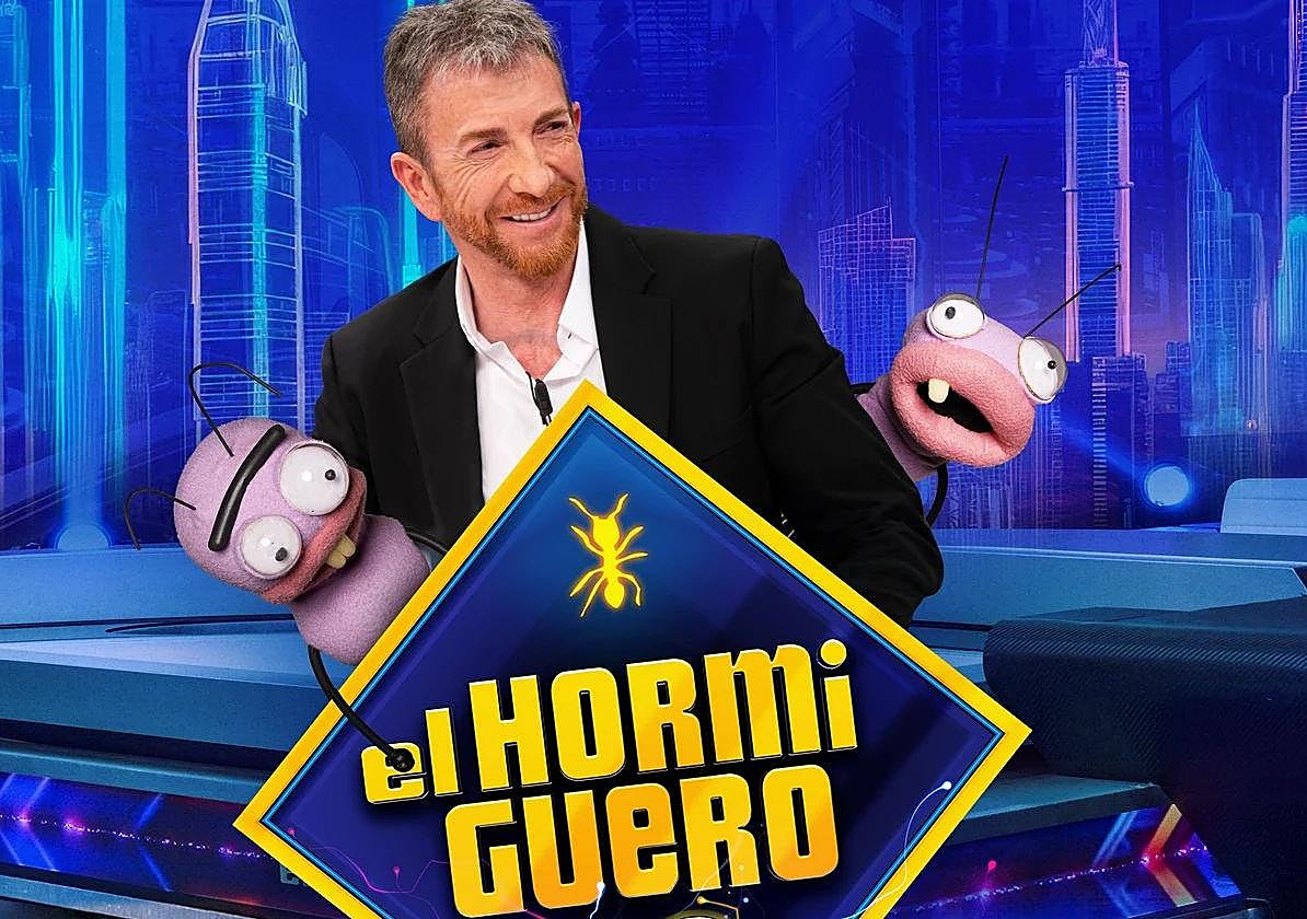 Pablo Motos junto a las hormigas Trancas y Barrancas.