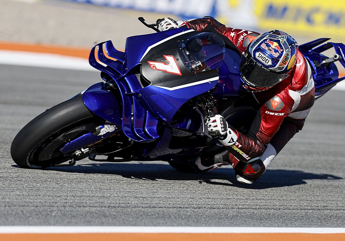 Toprak Razgatlioglu, rodando por primera vez para el Prima Pramac Yamaha.