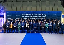 Empresarios de toda España reivindican el corredor mediterráneo en el Roig Arena.