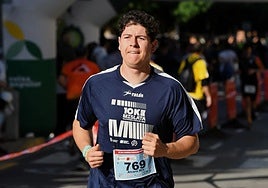 Un corredor, durante la 10K Mislata 2025.