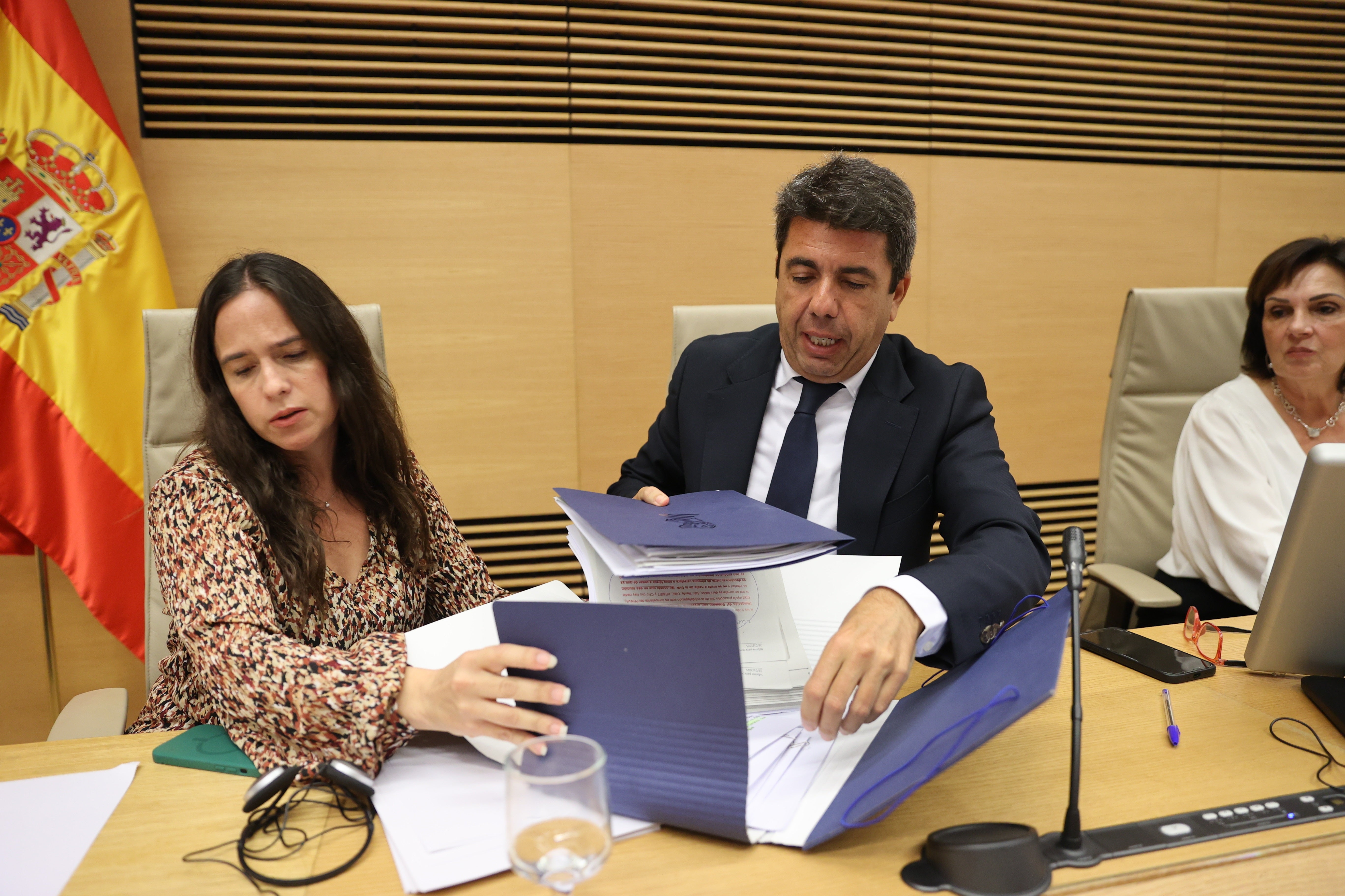 La jueza de la dana cita a los escoltas y el chófer que acompañaron a Mazón a su comida al Ventorro