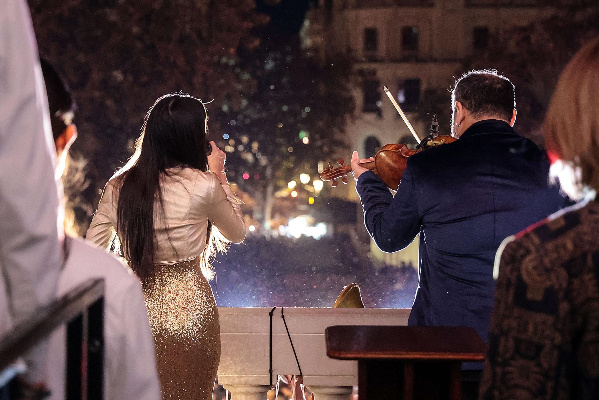 FOTOS | Así ha sido el encendido de luces de la Navidad 2025 en Valencia