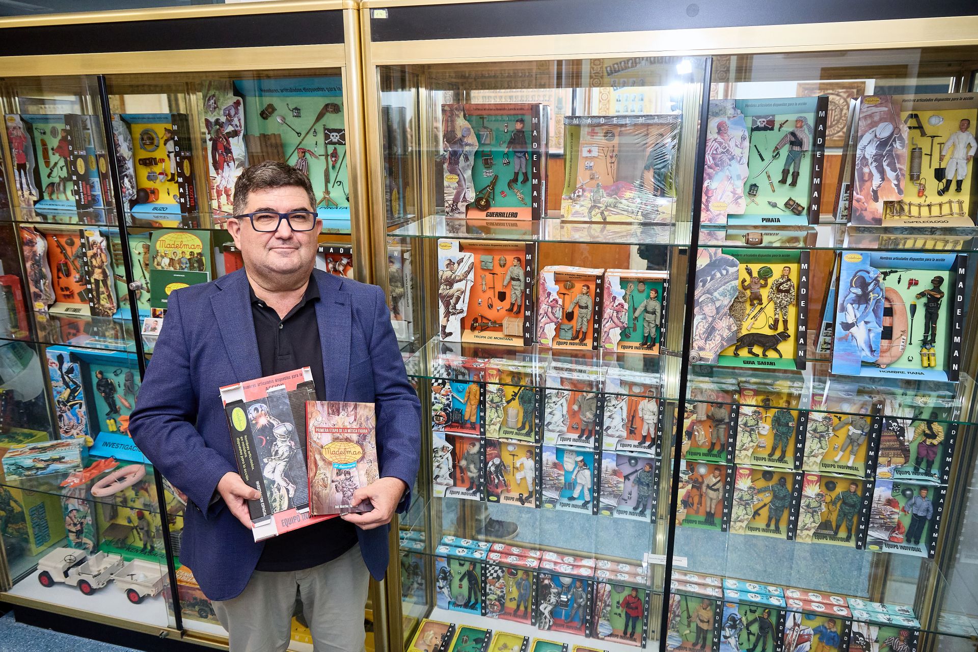 FOTOS | Así es la colección del guardián valenciano de los Madelman