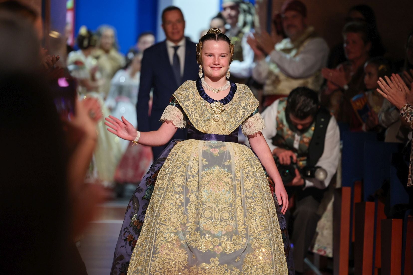 Así ha sido la visita de la fallera mayor infantil de Valencia a Burriana